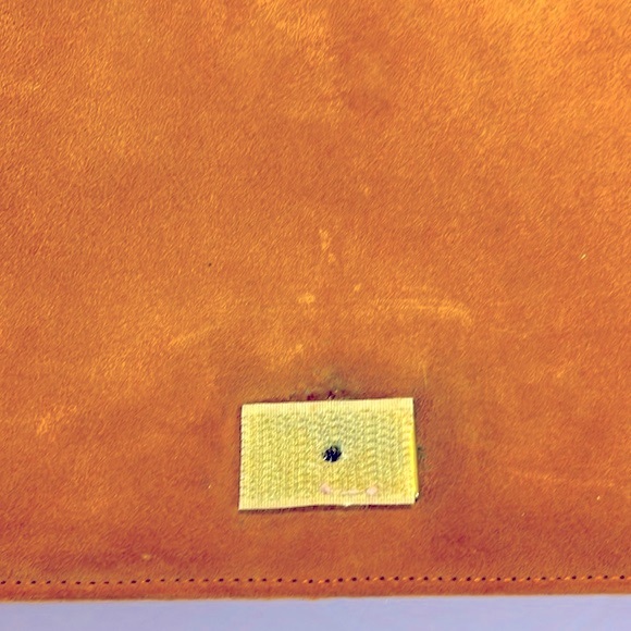 Corbeau Luxury Vintage Tan Ostrich Shoulder Leather Handbag. S-Medium - Picture 16 of 16